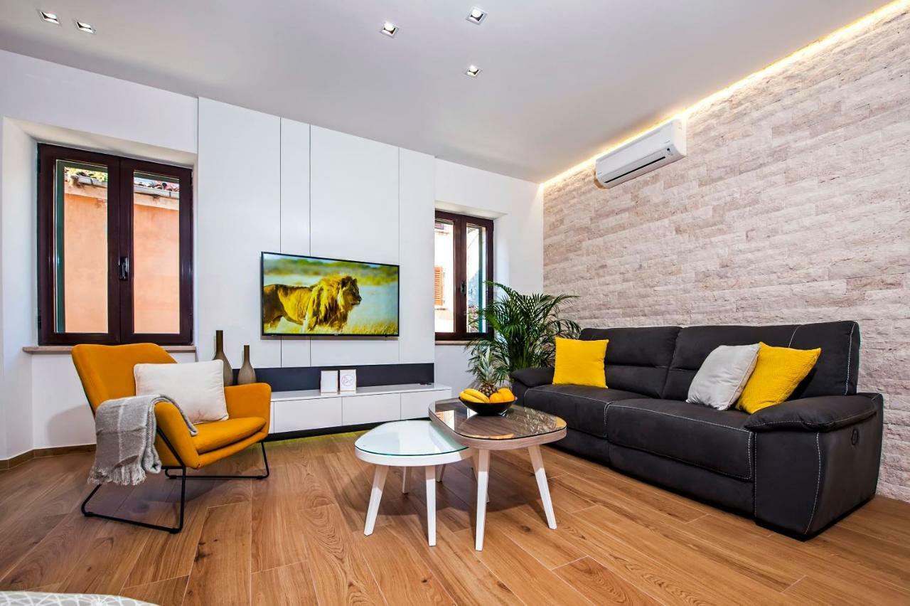 רוביני Apartments Vincero מראה חיצוני תמונה
