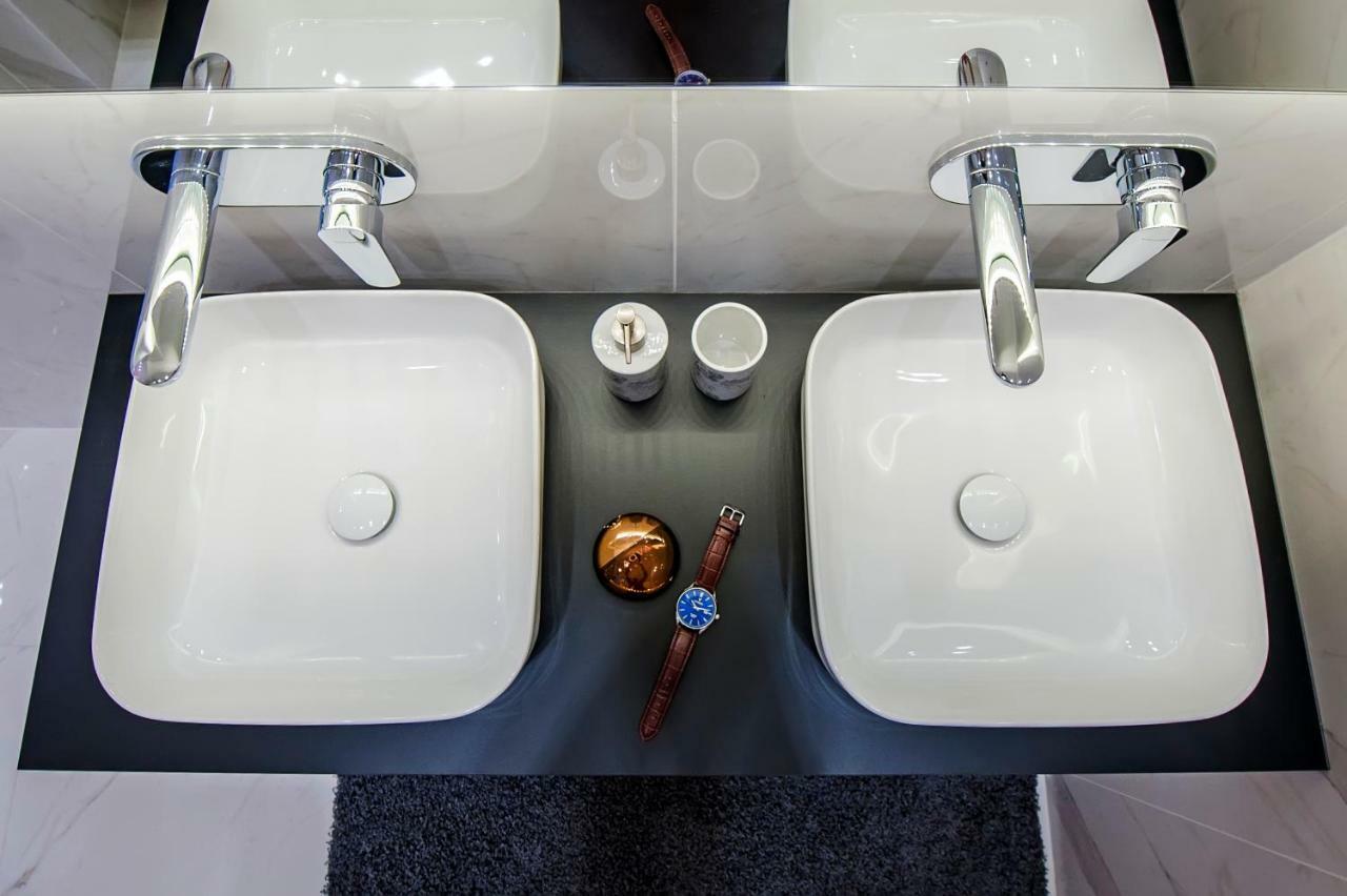 רוביני Apartments Vincero מראה חיצוני תמונה