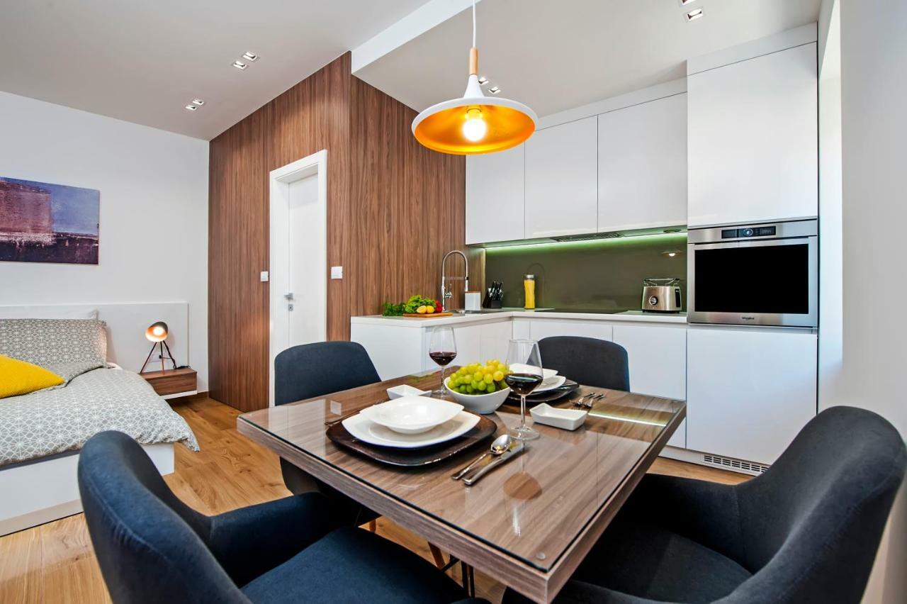 רוביני Apartments Vincero מראה חיצוני תמונה